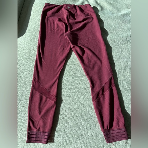 Yogalicious Yoga Pants Size S - Picture 6 of 6